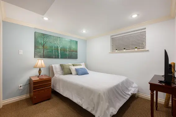 3658 Loraine Avenue, North Vancouver For Sale - image 25