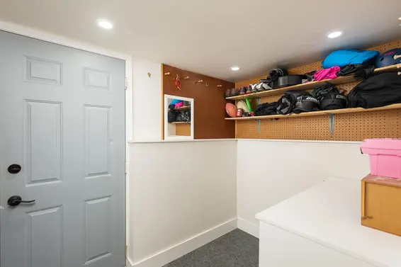 3658 Loraine Avenue, North Vancouver For Sale - image 28