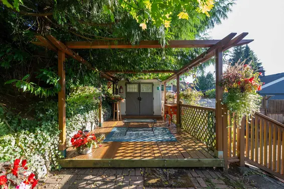 3658 Loraine Avenue, North Vancouver For Sale - image 34