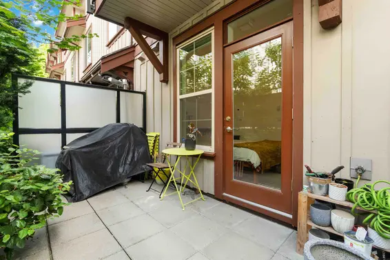 50 433 Seymour River Place, North Vancouver For Sale - image 2