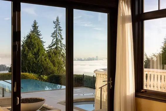 1356 Cammeray Road, West Vancouver For Sale - image 16