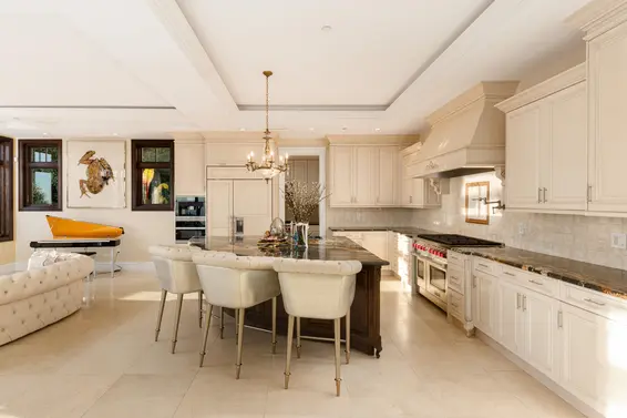 1356 Cammeray Road, West Vancouver For Sale - image 9