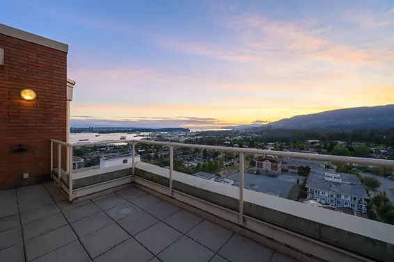 1505 160 West Keith Road, North Vancouver For Sale - image 32