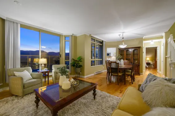 1505 160 West Keith Road, North Vancouver For Sale - image 4