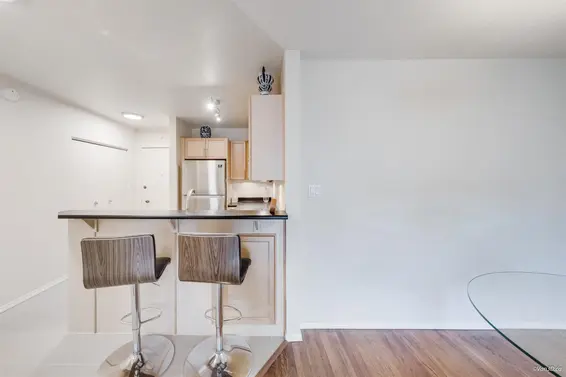 308 1425 Esquimalt Avenue, West Vancouver For Sale - image 16