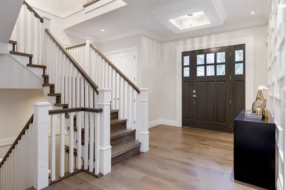 1393 Greenbriar Way, North Vancouver For Sale - image 2