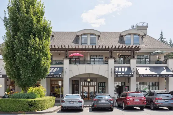 301 3088 Highland Boulevard, North Vancouver