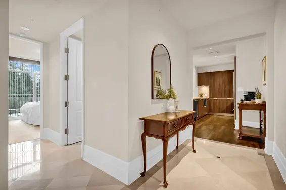 401 568 Waters Edge Crescent, West Vancouver For Sale - image 3