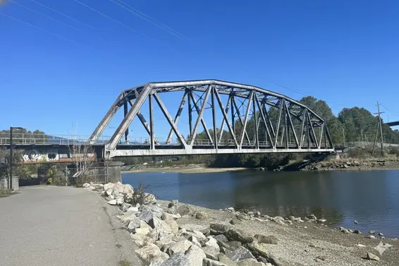 401 568 Waters Edge Crescent, West Vancouver For Sale - image 31