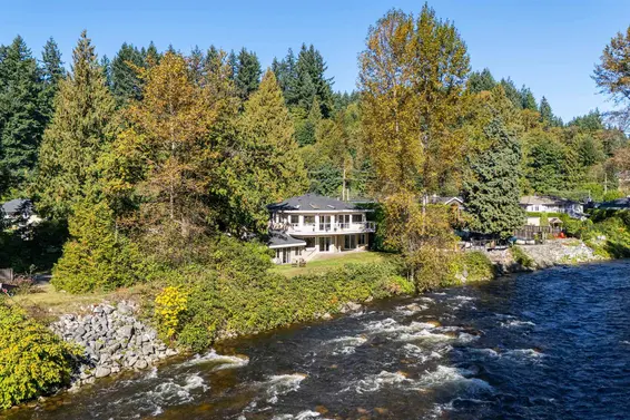 682 Seymour Boulevard, North Vancouver For Sale - image 1