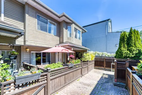 6 815 Tobruck Avenue, North Vancouver For Sale - image 27