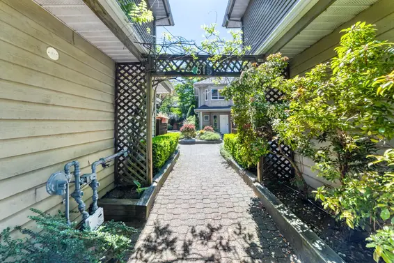 6 815 Tobruck Avenue, North Vancouver For Sale - image 29