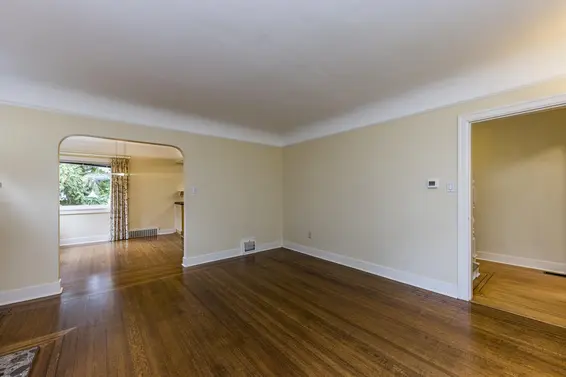 1848 Duchess Avenue, West Vancouver For Sale - image 10