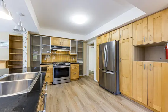 1848 Duchess Avenue, West Vancouver For Sale - image 5