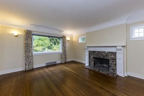 1848 Duchess Avenue, West Vancouver For Sale - image 8