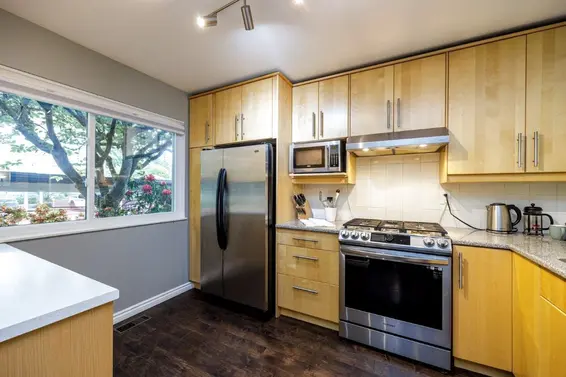 4607 Hoskins Road, North Vancouver For Sale - image 7