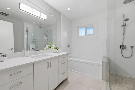 2223 Greylynn Crescent, North Vancouver For Sale - image 18