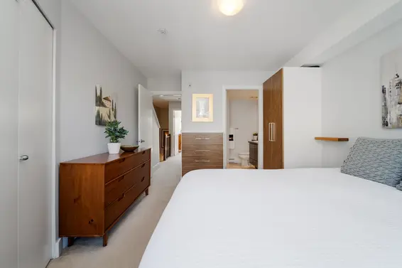43 728 West 14th Street, North Vancouver For Sale - image 11
