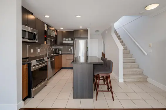 43 728 West 14th Street, North Vancouver For Sale - image 7