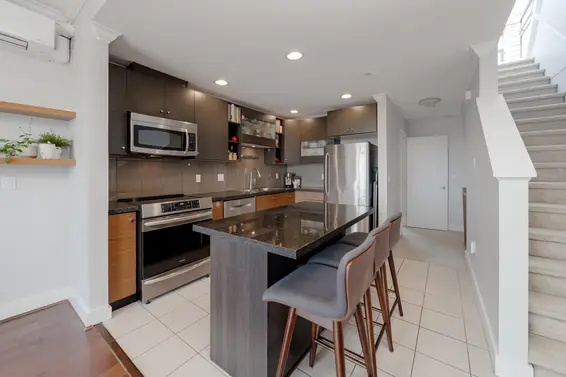 43 728 West 14th Street, North Vancouver For Sale - image 9