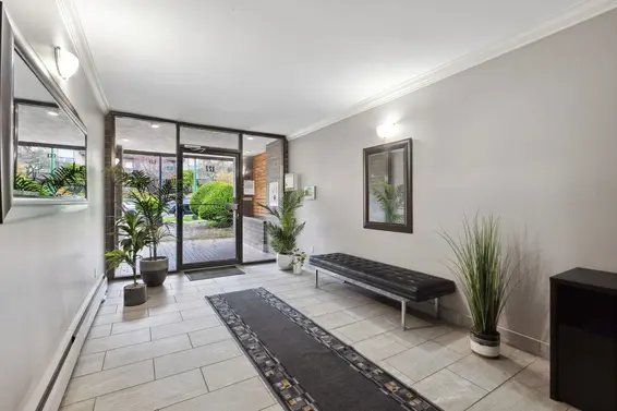 306 127 East 4th Street, North Vancouver For Sale - image 3