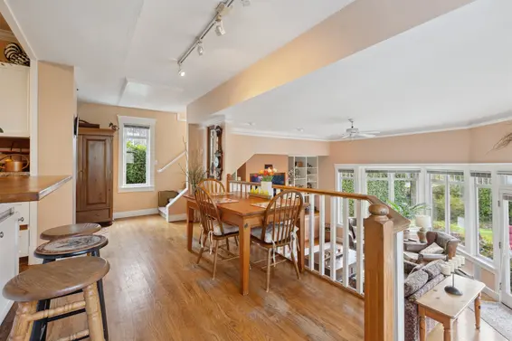 2360 Kings Avenue, West Vancouver For Sale - image 12