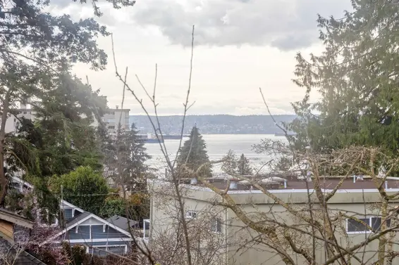 2360 Kings Avenue, West Vancouver For Sale - image 22