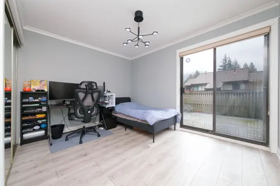 1151 Montroyal Boulevard, North Vancouver For Sale - image 17
