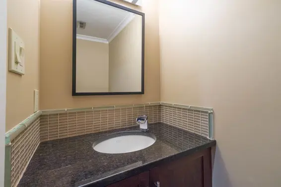 1151 Montroyal Boulevard, North Vancouver For Sale - image 20