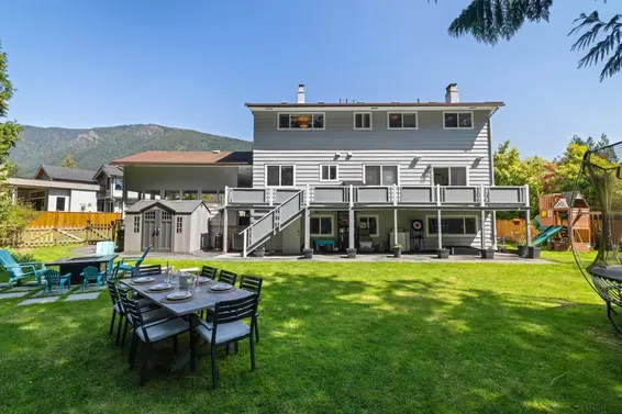 1071 Marigold Place, North Vancouver For Sale - image 27