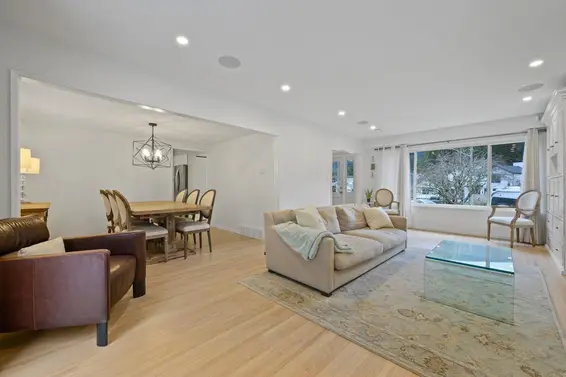 1071 Marigold Place, North Vancouver For Sale - image 5
