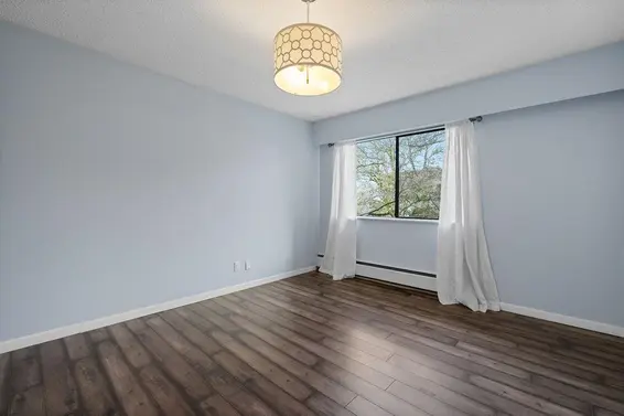 210 236 West 2nd Street, North Vancouver For Sale - image 10