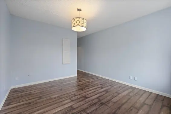 210 236 West 2nd Street, North Vancouver For Sale - image 11