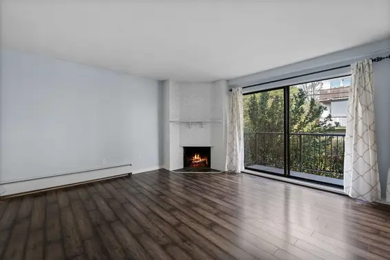 210 236 West 2nd Street, North Vancouver For Sale - image 7