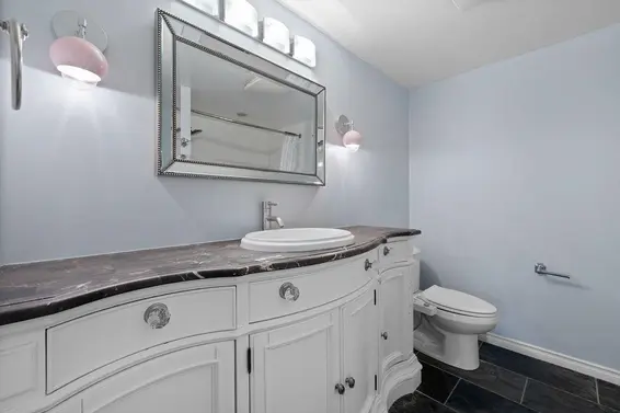 210 236 West 2nd Street, North Vancouver For Sale - image 9