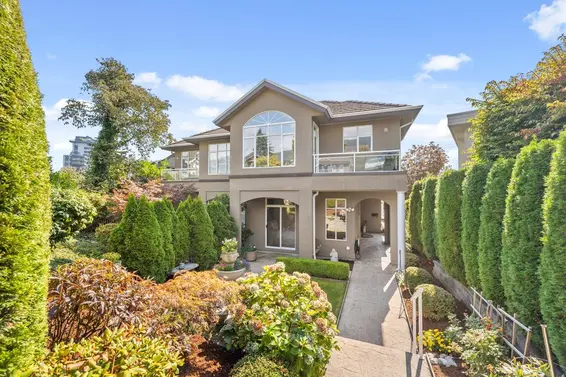 2362 Marine Drive, West Vancouver