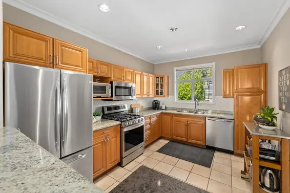 2362 Marine Drive, West Vancouver For Sale - image 13