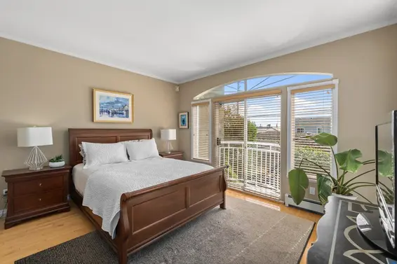 2362 Marine Drive, West Vancouver For Sale - image 19