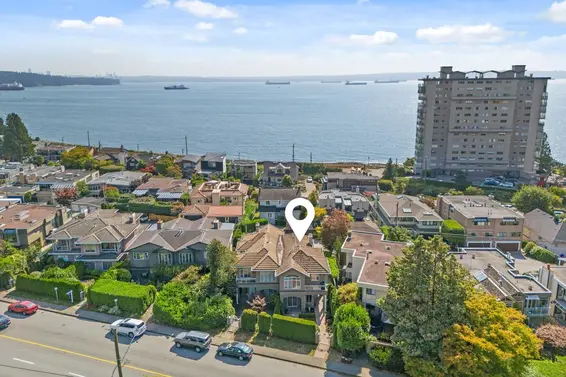 2362 Marine Drive, West Vancouver For Sale - image 2