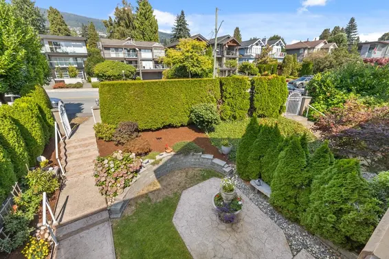 2362 Marine Drive, West Vancouver For Sale - image 26