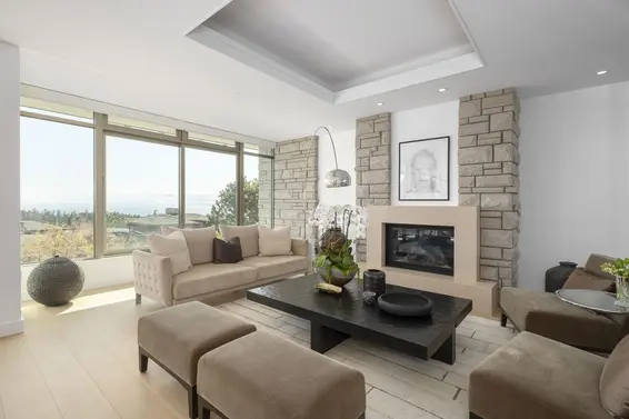 4987 Meadfeild Wynd, West Vancouver For Sale - image 6