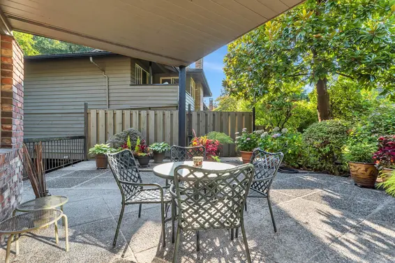 208 235 Keith Road, West Vancouver For Sale - image 20