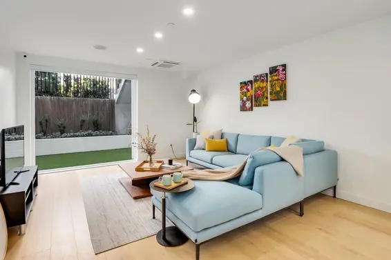 102 649 East 3rd Street, North Vancouver For Sale - image 2