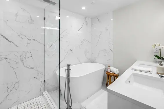 102 649 East 3rd Street, North Vancouver For Sale - image 21