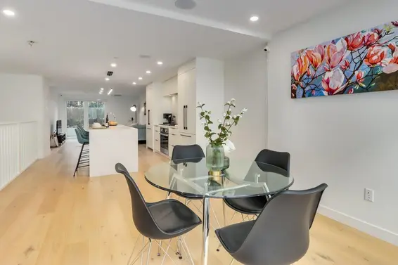 102 649 East 3rd Street, North Vancouver For Sale - image 5