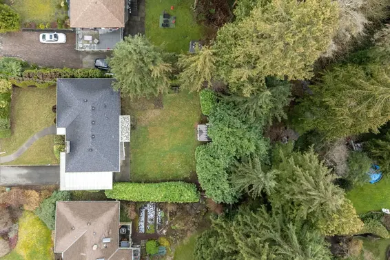 3990 Delbrook Avenue, North Vancouver For Sale - image 19