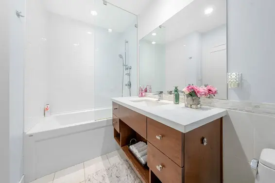 3990 Delbrook Avenue, North Vancouver For Sale - image 22