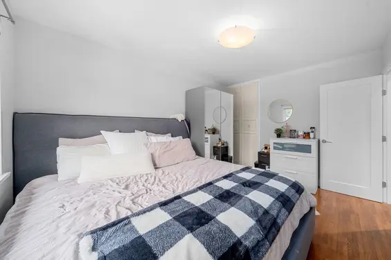 3990 Delbrook Avenue, North Vancouver For Sale - image 23