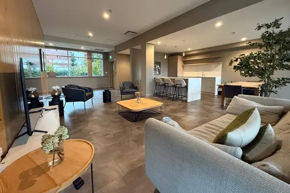202 108 East 8th Street, North Vancouver For Sale - image 17