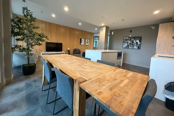 202 108 East 8th Street, North Vancouver For Sale - image 18